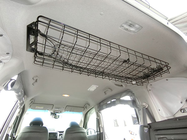 フリードハイブリッド